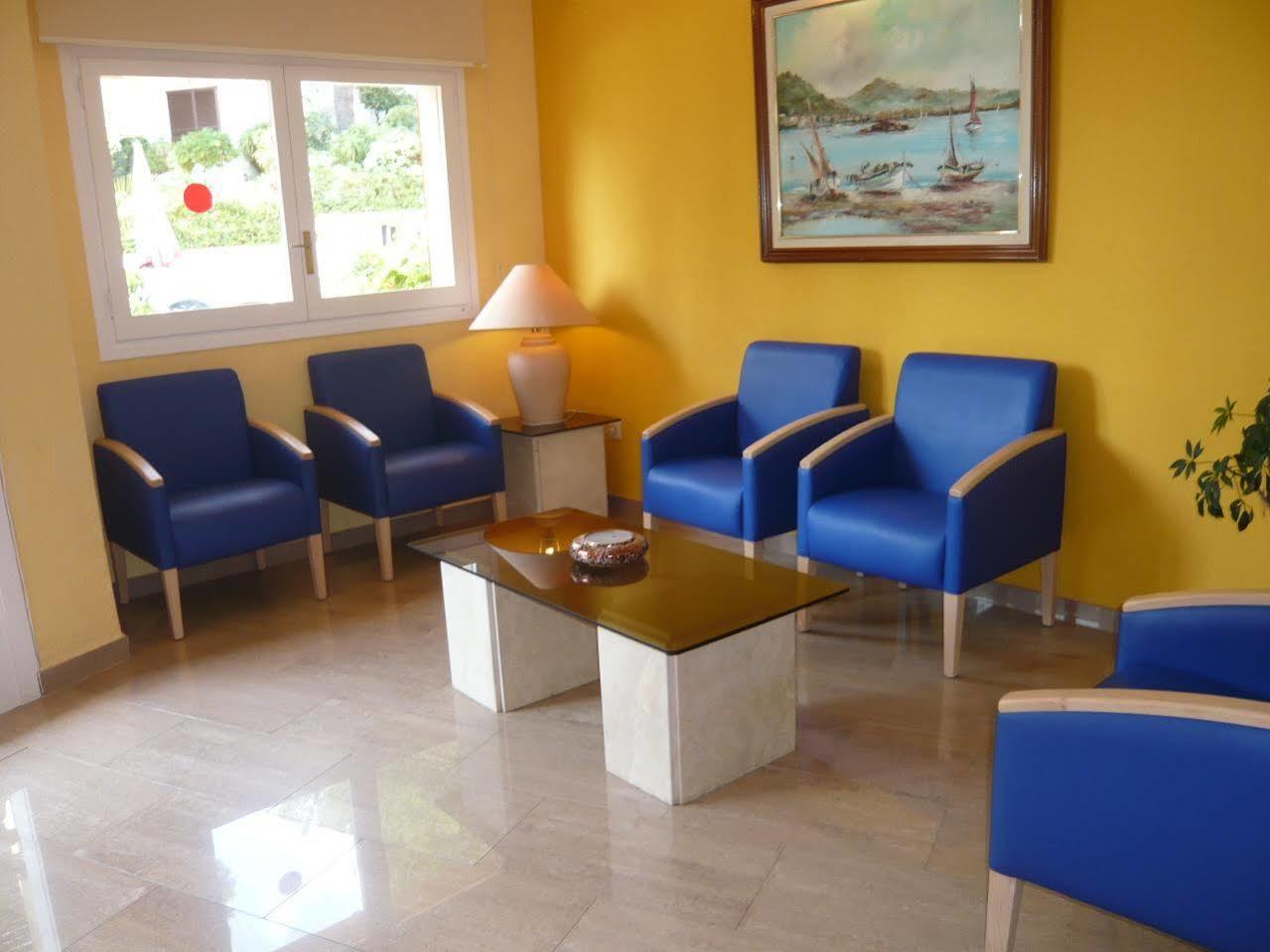 Apartamentos Eva Costa Brava Bagian luar foto